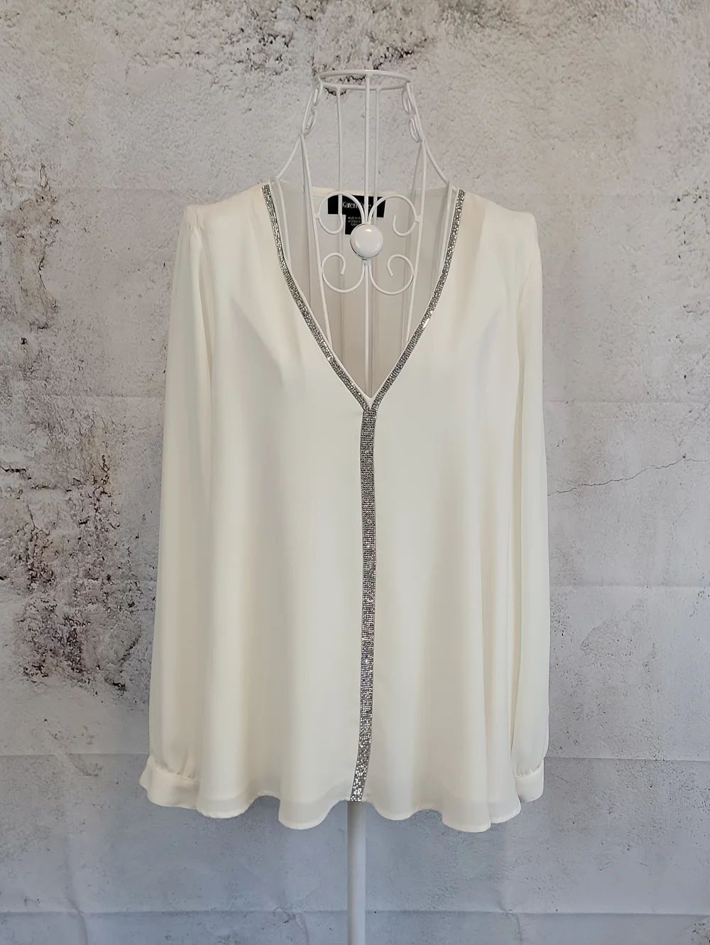 Karen Kane Blouse Ivory V-Neck with Crystal Trim - Womens Size S (Runs Big)
